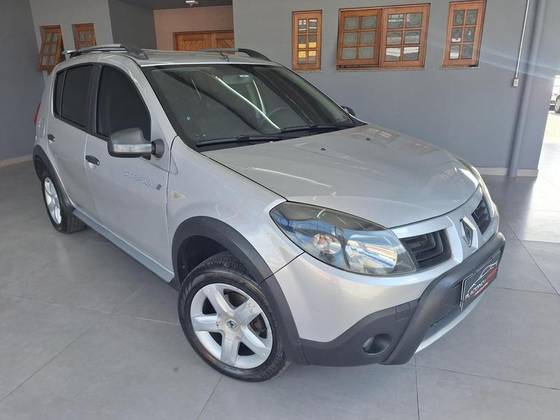 RENAULT SANDERO 1.6 STEPWAY 16V FLEX 4P MANUAL RENAULT SANDERO 1.6 STEPWAY 16V FLEX 4P MANUAL